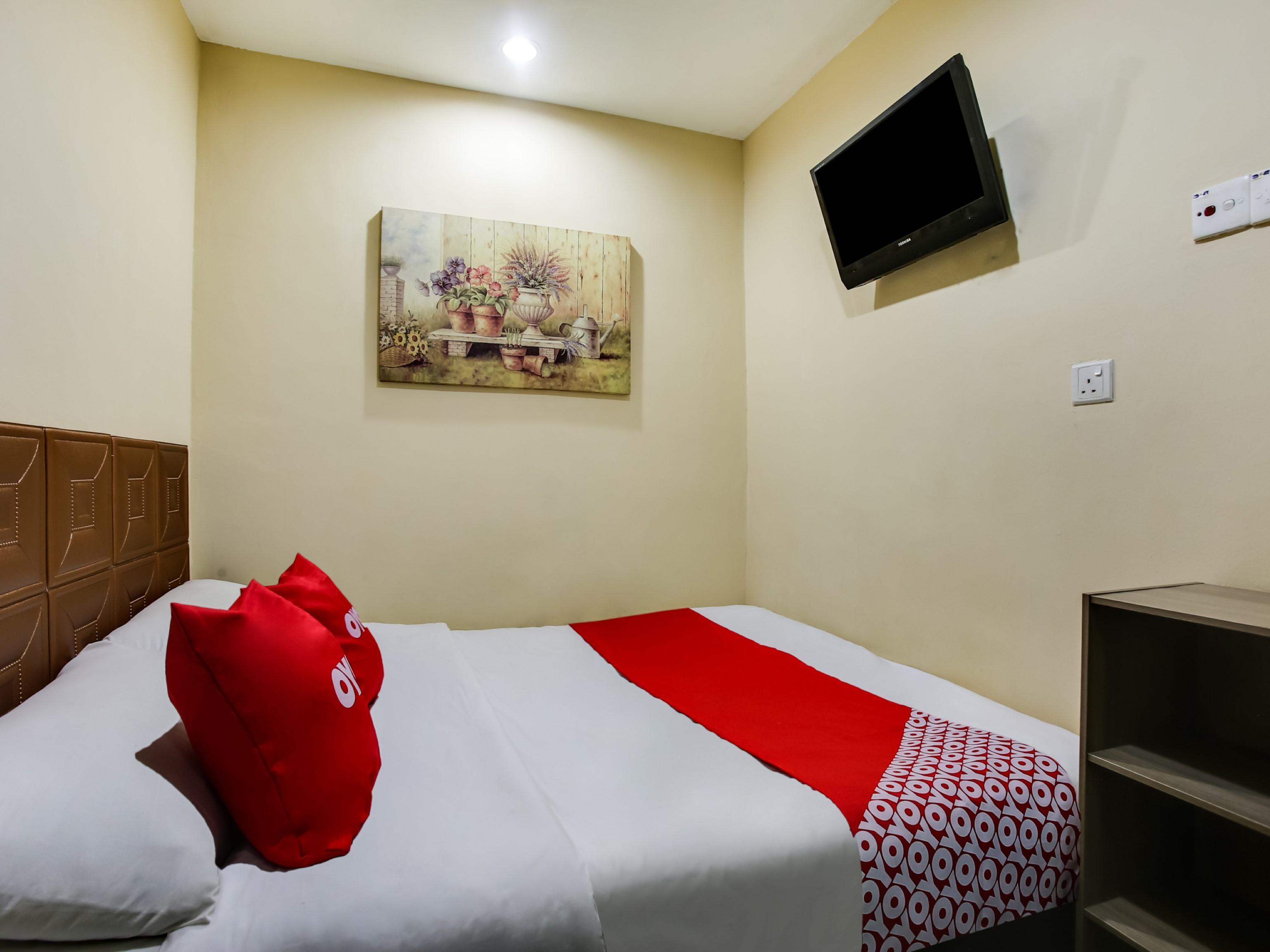 Oyo 43927 Sassana Hotel Куала-Лумпур Экстерьер фото