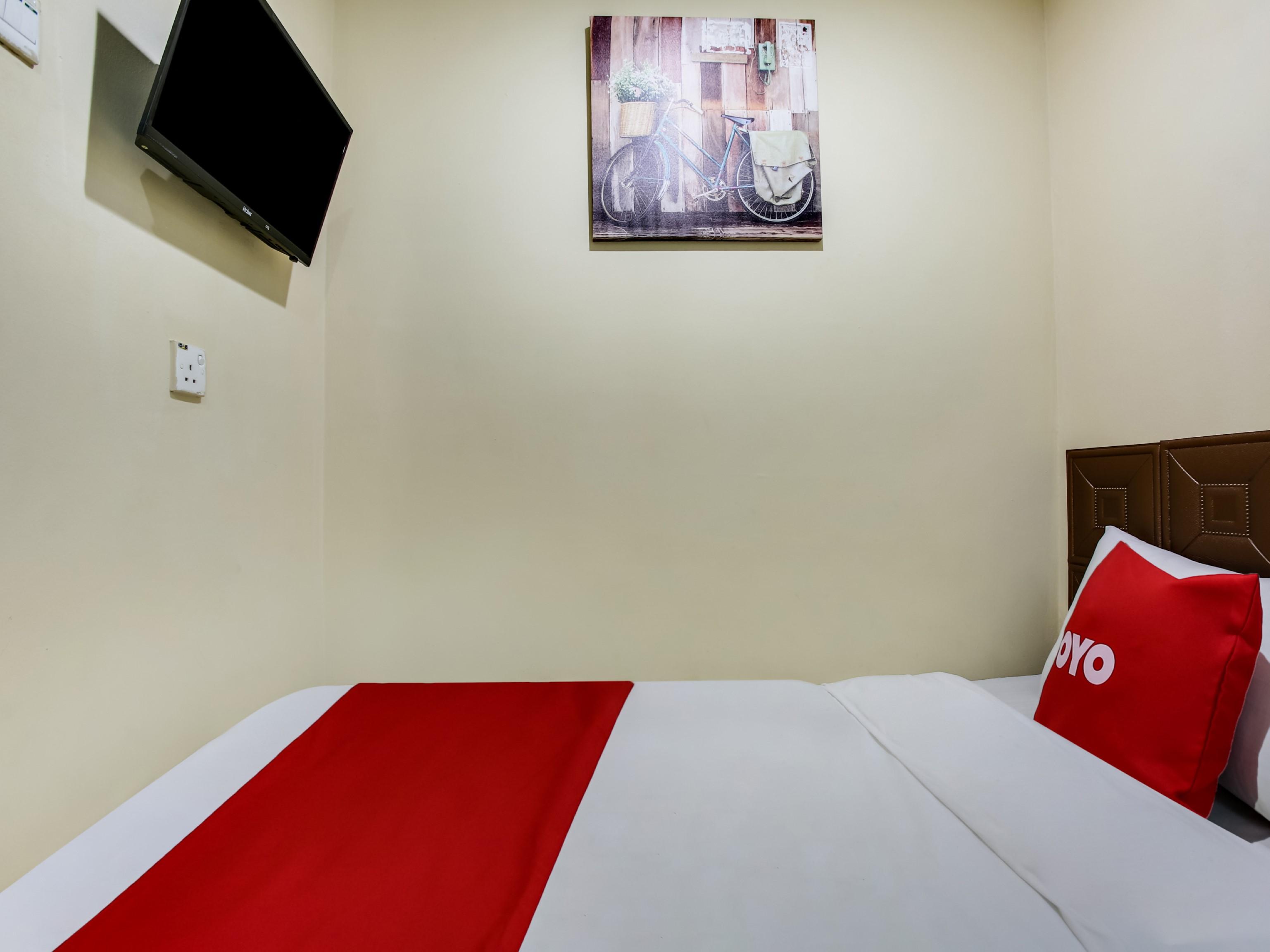 Oyo 43927 Sassana Hotel Куала-Лумпур Экстерьер фото